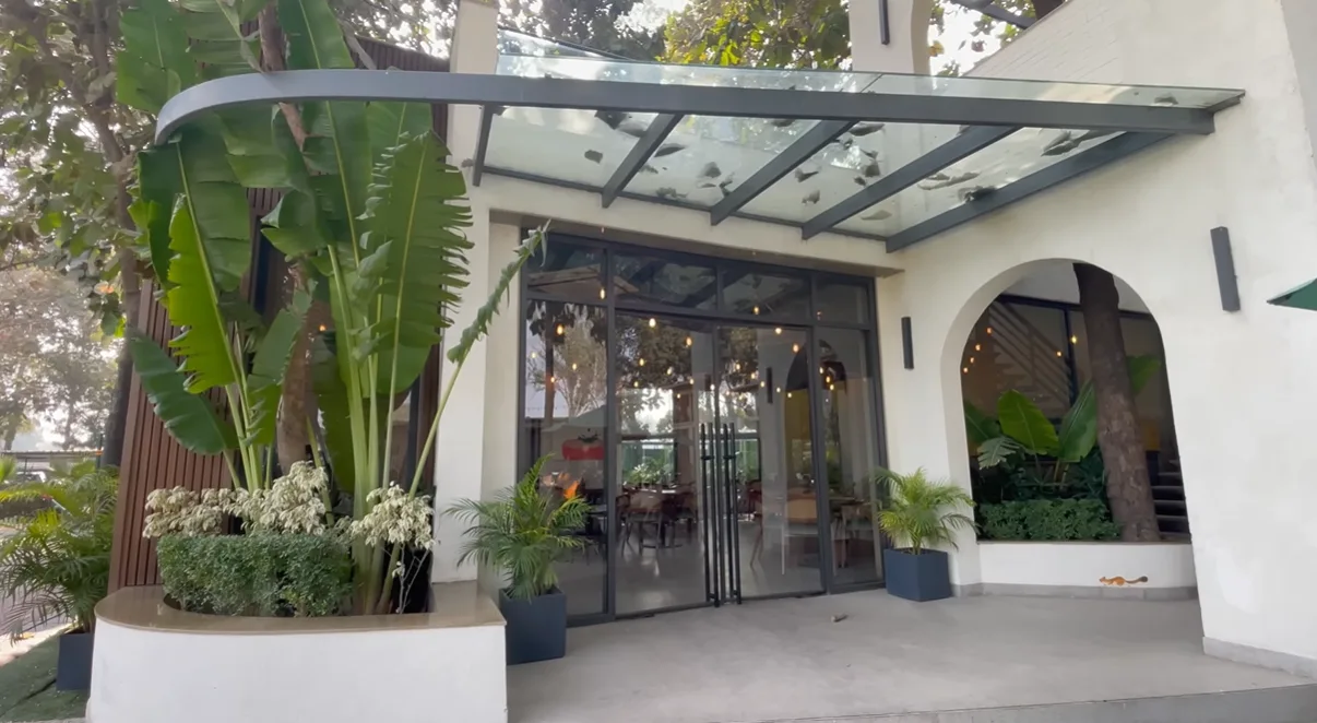 Hamoni Cafe Gurgaon Review: Green Views, Food and Slow Service