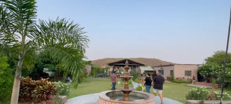 Landscaped garden and fountain at Jugnoo Cafe on Leopard Trail