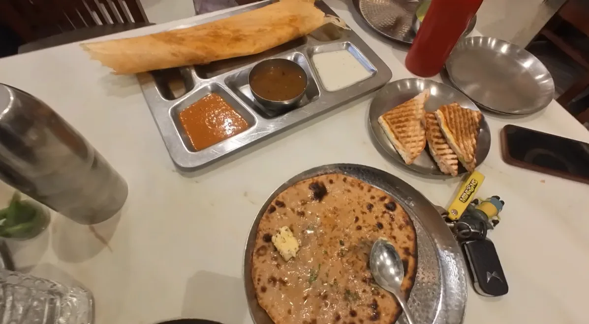 Dosa, paratha and sandwiches at our Shiva Dhaba breakfast stop