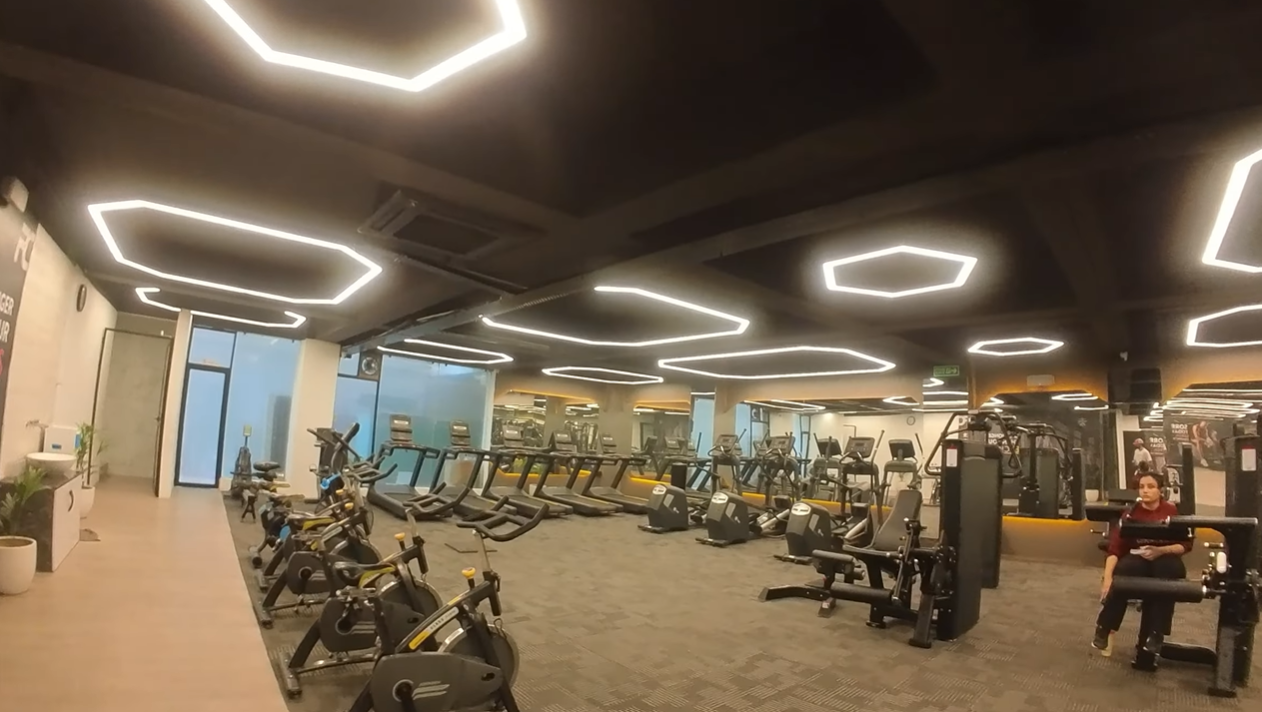 Treadmills bikes and cardio equipment at Fitness Culture DLF Phase 3