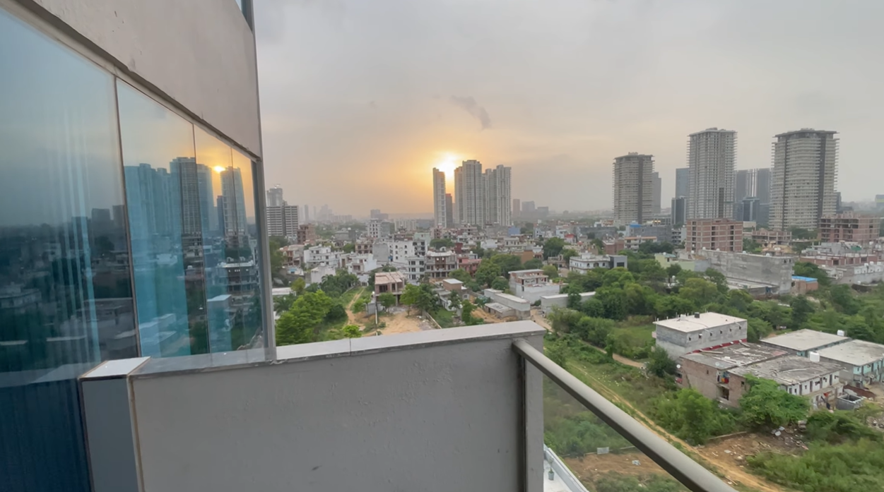 Citadines Paras Square Gurgaon Review: A 4-Star Workation Stay with a Kitchen and Balcony